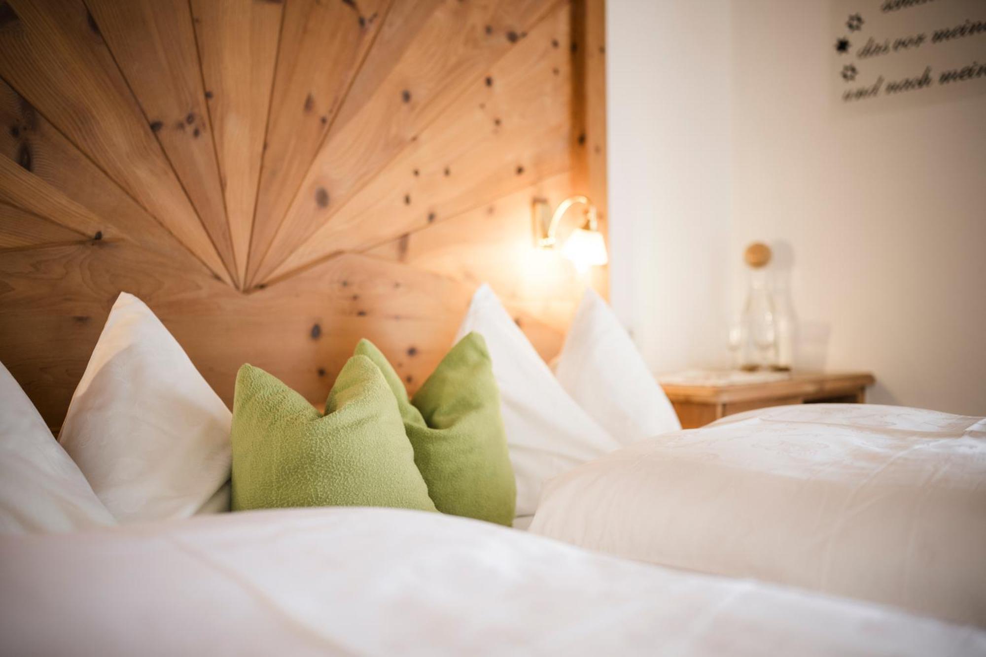 Boutique Pension Erlacher - Adults Only Villandro Exterior photo